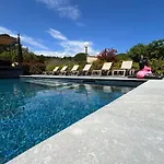 Guest house Les Jardins De Santa Giulia - Charmante Chambre D'hote 3*